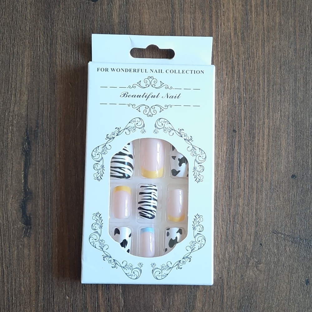 Fun summer animal print nails